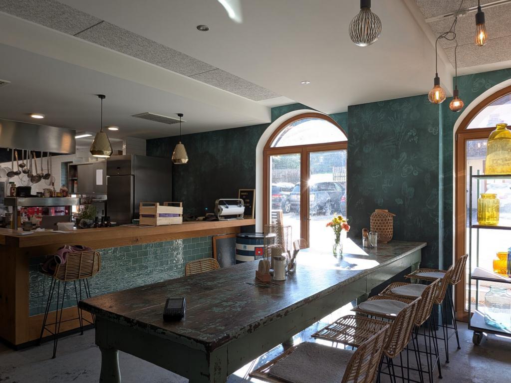 Design mit Charakter Tapetendesign Café Stuerzer